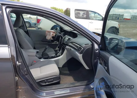 2016 Honda Accord Ex-L V-6 z USA, uszkodzony, nr VIN 1HGCR3F88GA031620